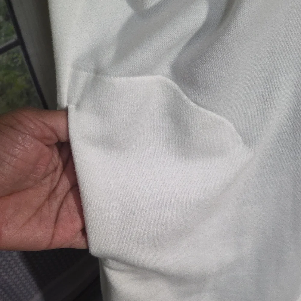 Puma White Shirt with Gray Logo Tag - Picture 6 of 6